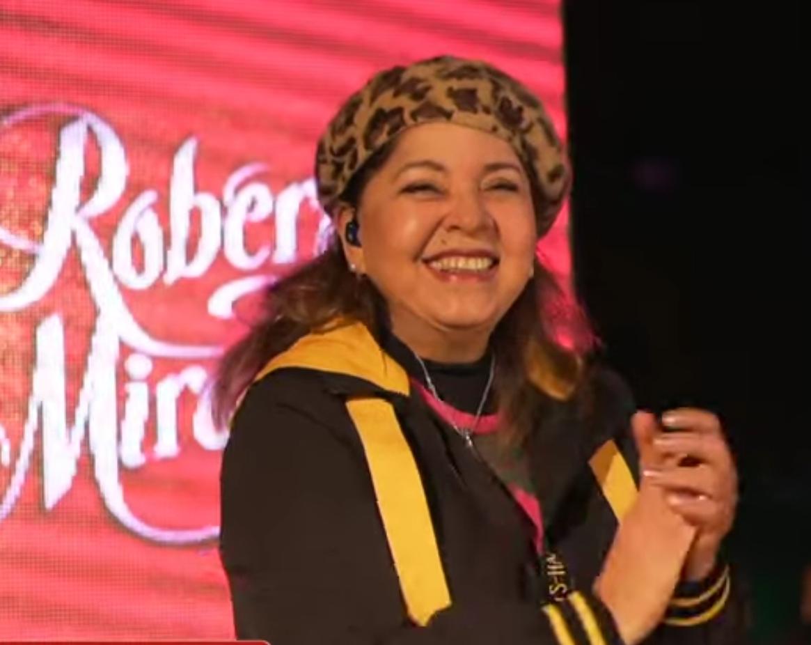 Roberta Miranda comemora resultados da primeira live 41