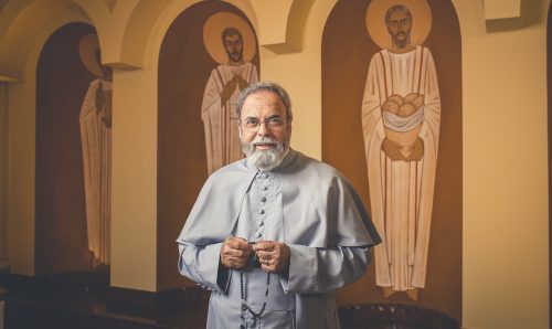 Padre Antonio Maria by Juan Ribeiro Easy Resize.com | Planeta Country
