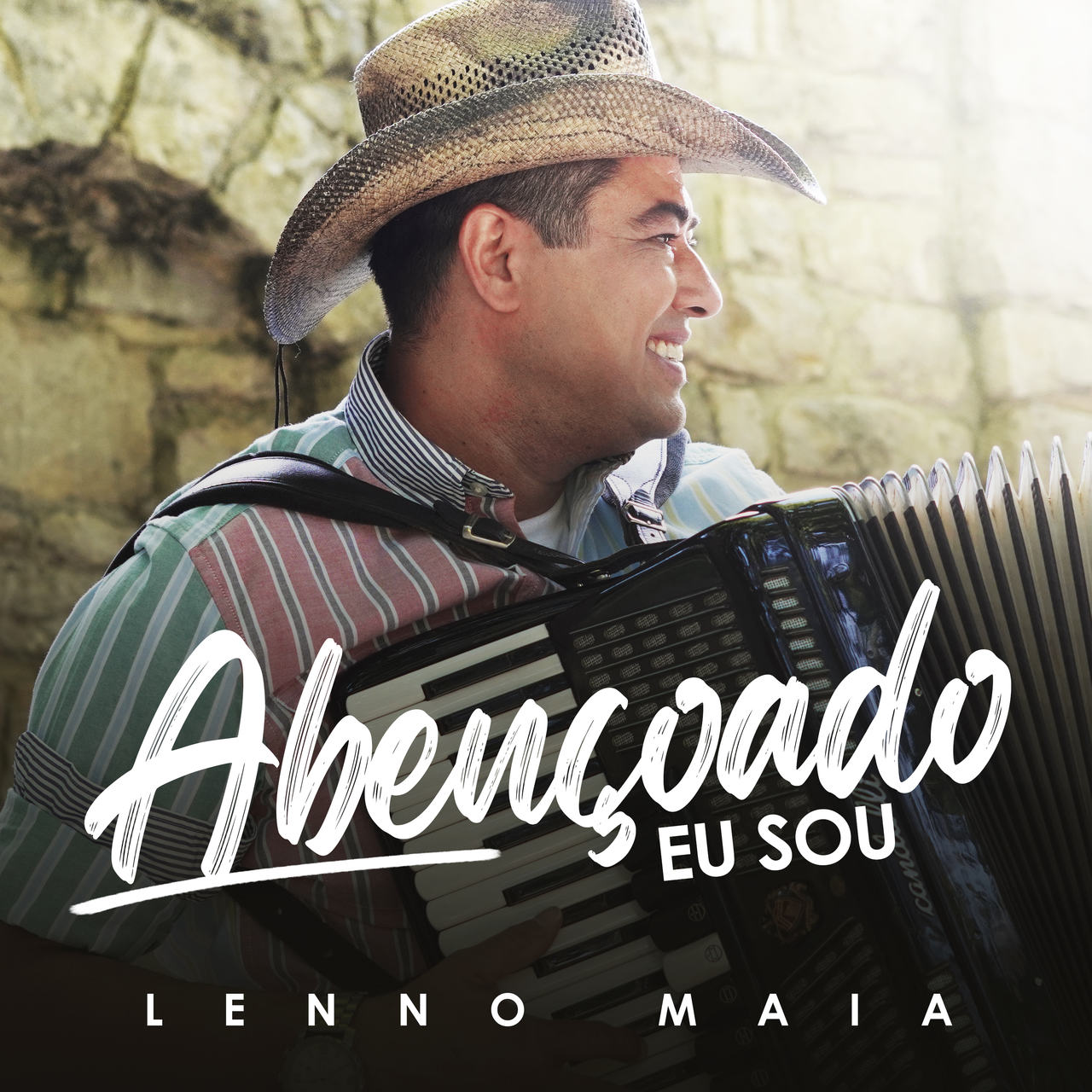 “Abençoado eu sou”, sertanejo Lenno Maia declara bênção em mais uma canção autoral 42
