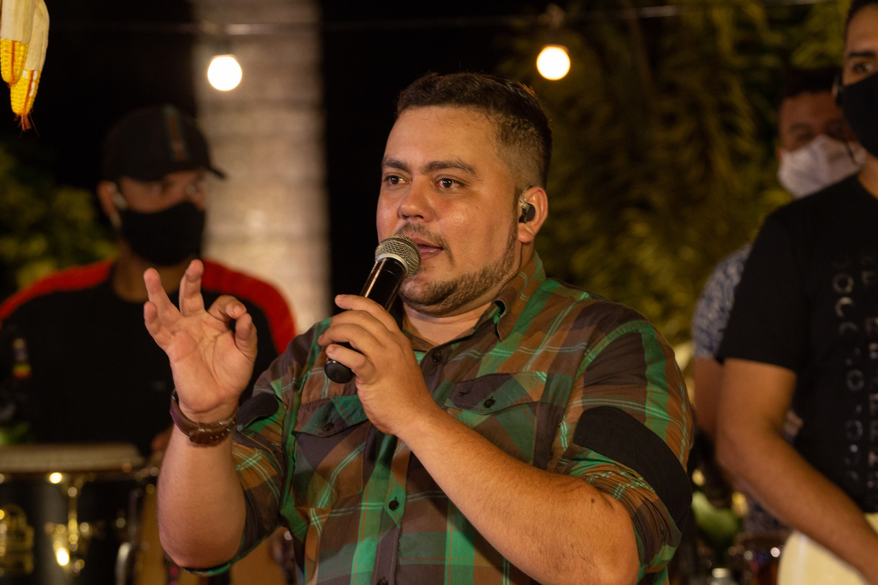 Diego Extorado lança "Escuta e volta", sua primeira música de carreira 42