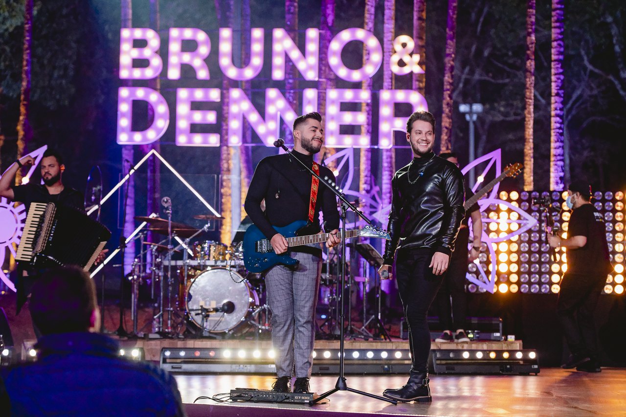 Bruno & Denner anunciam lançamento de DVD com participação de Gusttavo Lima e Xand Avião 41