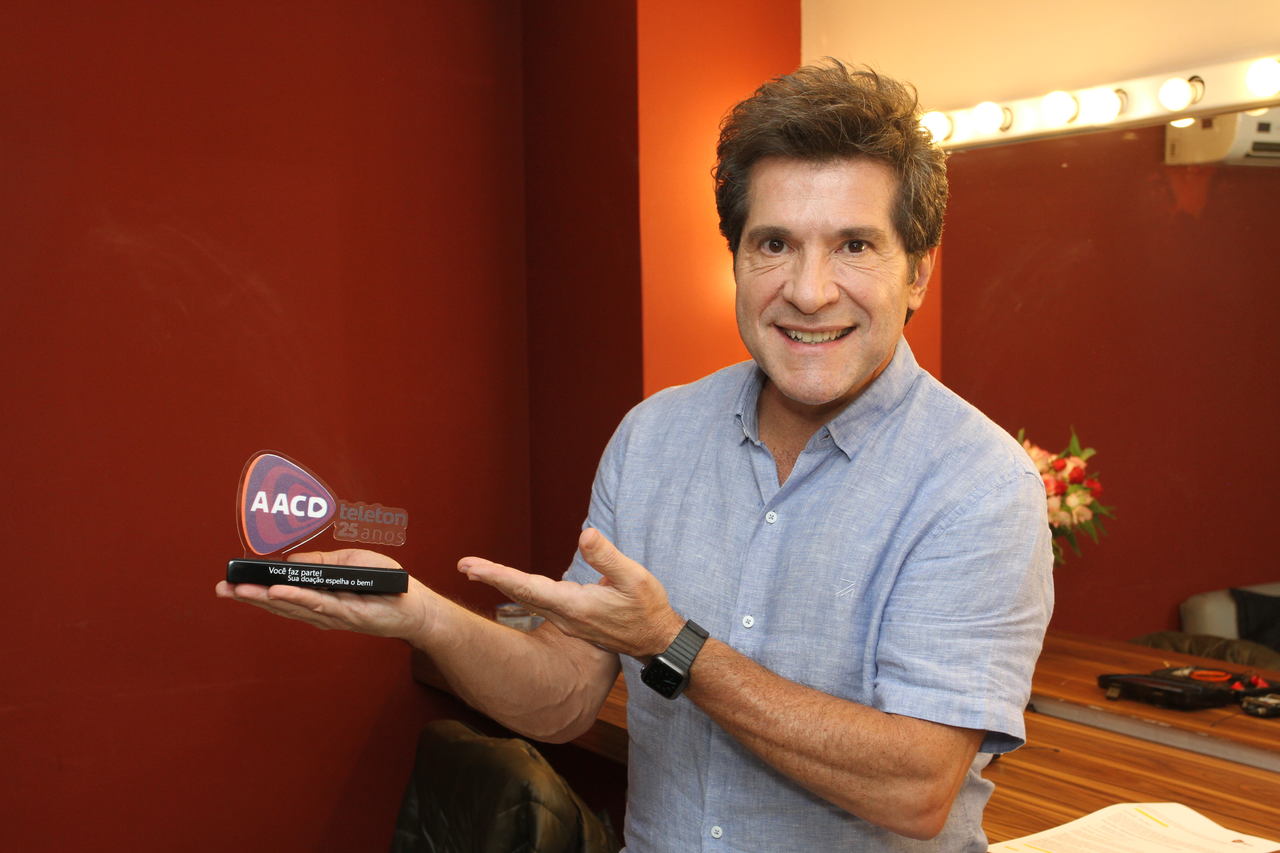 AACD Teleton Noite Solidária AACD Teleton 25 anos reúne sertanejos e outras celebridades AACD Teleton Noite Solidária AACD Teleton 25 anos reúne sertanejos e outras celebridades