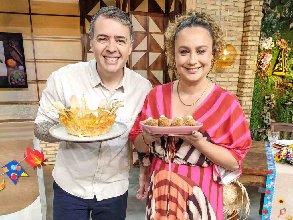 2 Bianca laua e chef leo roncon apresentam as culinarias do dia Easy Resize.com | Planeta Country