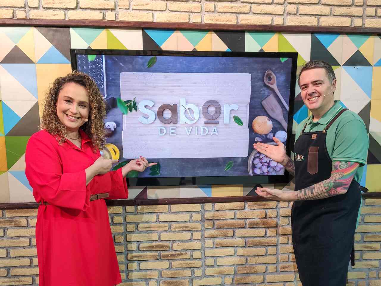Bianca Laua e chef Leonardo Roncon Sabor de Vida Easy Resize.com | Planeta Country
