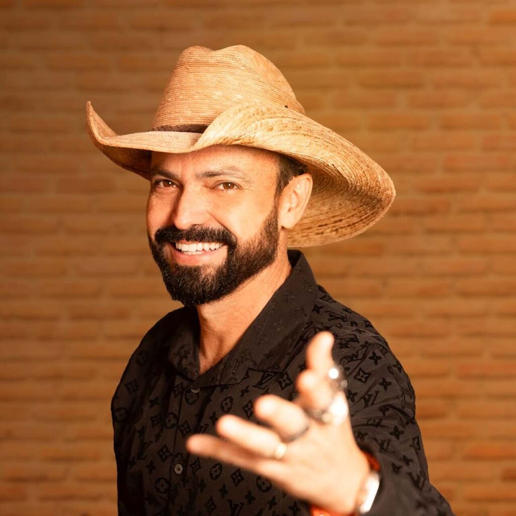 Sula Miranda Sula Miranda e Teodoro & Sampaio embalam aniversário de Mariangela Zan na TV Aparecida Sula Miranda Sula Miranda e Teodoro & Sampaio embalam aniversário de Mariangela Zan na TV Aparecida