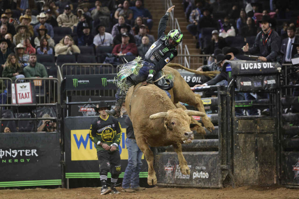 JOSÉ VITOR LEME APÓS TÍTULO INÉDITO POR EQUIPES, JOSÉ VITOR LEME INICIA BUSCA PELO TRICAMPEONATO MUNDIAL NA PBR JOSÉ VITOR LEME APÓS TÍTULO INÉDITO POR EQUIPES, JOSÉ VITOR LEME INICIA BUSCA PELO TRICAMPEONATO MUNDIAL NA PBR