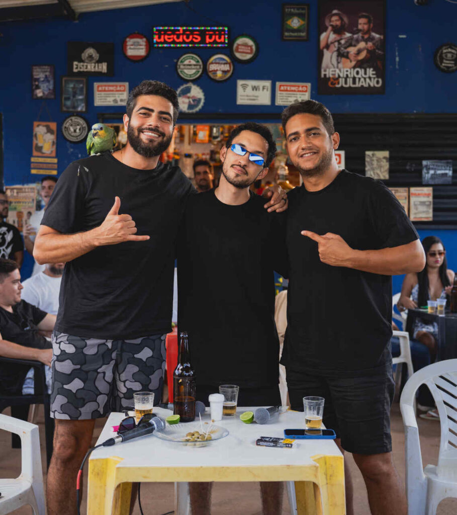 Paredões "Paredões": É o Grelo com Henrique & Juliano, vida! Paredões "Paredões": É o Grelo com Henrique & Juliano, vida!