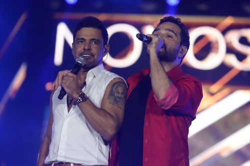 Zezé Di Camargo e Luciano É o Amor: Zezé Di Camargo e Luciano emocionam 120 Mil pessoas em show inesquecível em Matinhos Zezé Di Camargo e Luciano É o Amor: Zezé Di Camargo e Luciano emocionam 120 Mil pessoas em show inesquecível em Matinhos
