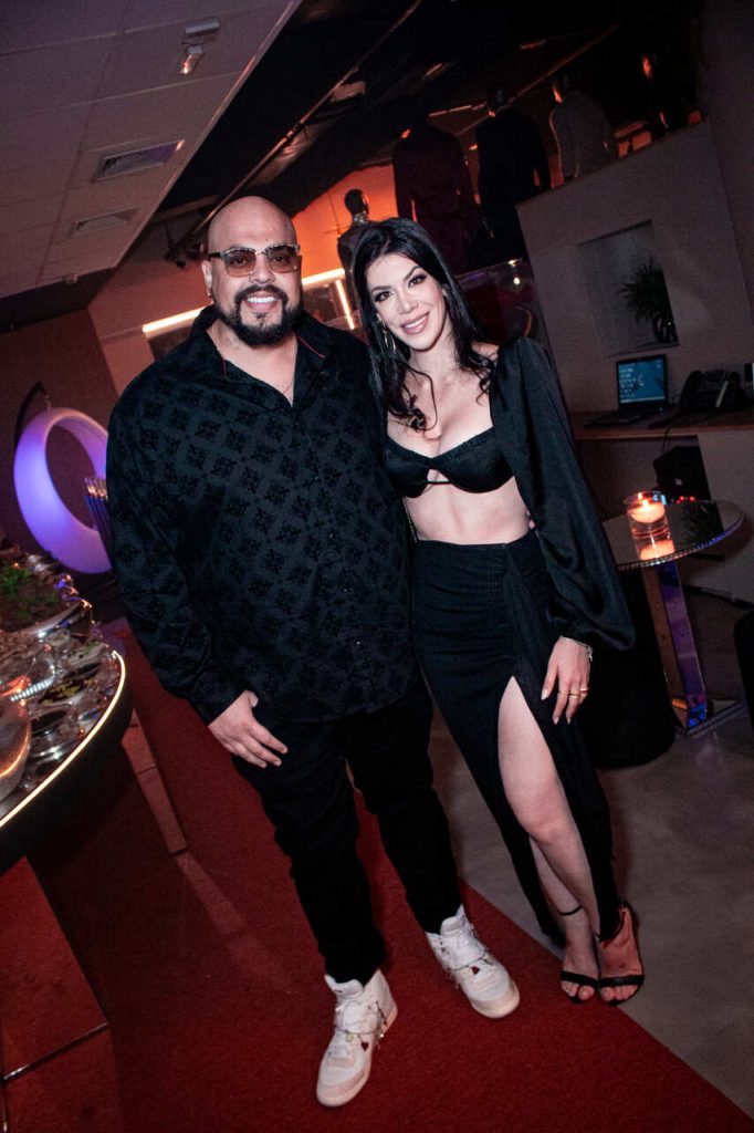 Luan Santana Luan Santana comemora 34 anos com festa intimista em São Paulo Luan Santana Luan Santana comemora 34 anos com festa intimista em São Paulo