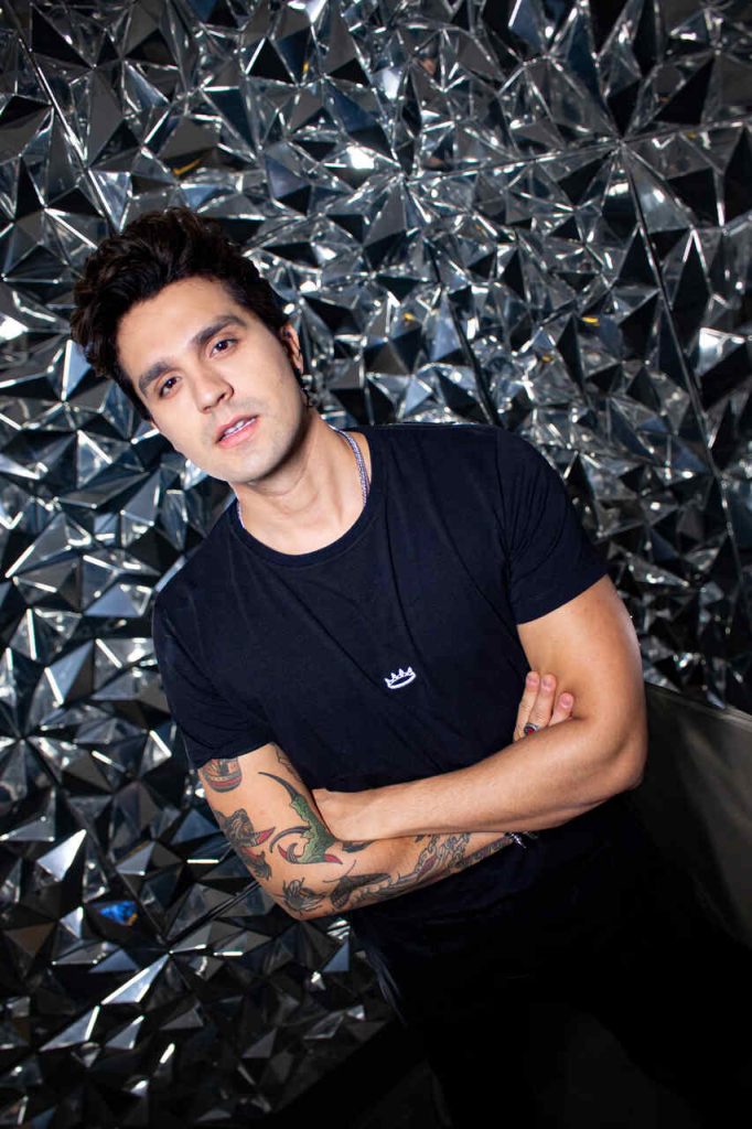 Luan Santana Luan Santana comemora 34 anos com festa intimista em São Paulo Luan Santana Luan Santana comemora 34 anos com festa intimista em São Paulo