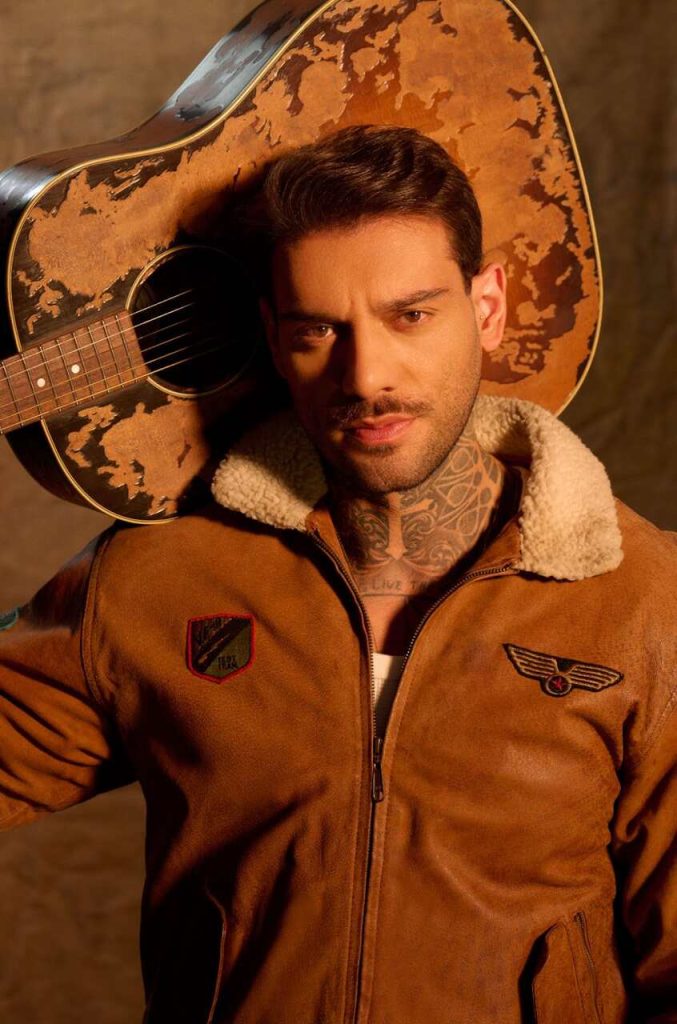 Lucas Lucco Lucas Lucco retorna à música com a inédita "Lembra Que Aqui Não Tem Nada" Lucas Lucco Lucas Lucco retorna à música com a inédita "Lembra Que Aqui Não Tem Nada"