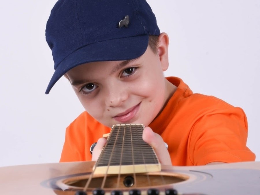 Aparecida Sertaneja Aparecida Sertaneja recebe jovens talentos do sertanejo Aparecida Sertaneja Aparecida Sertaneja recebe jovens talentos do sertanejo