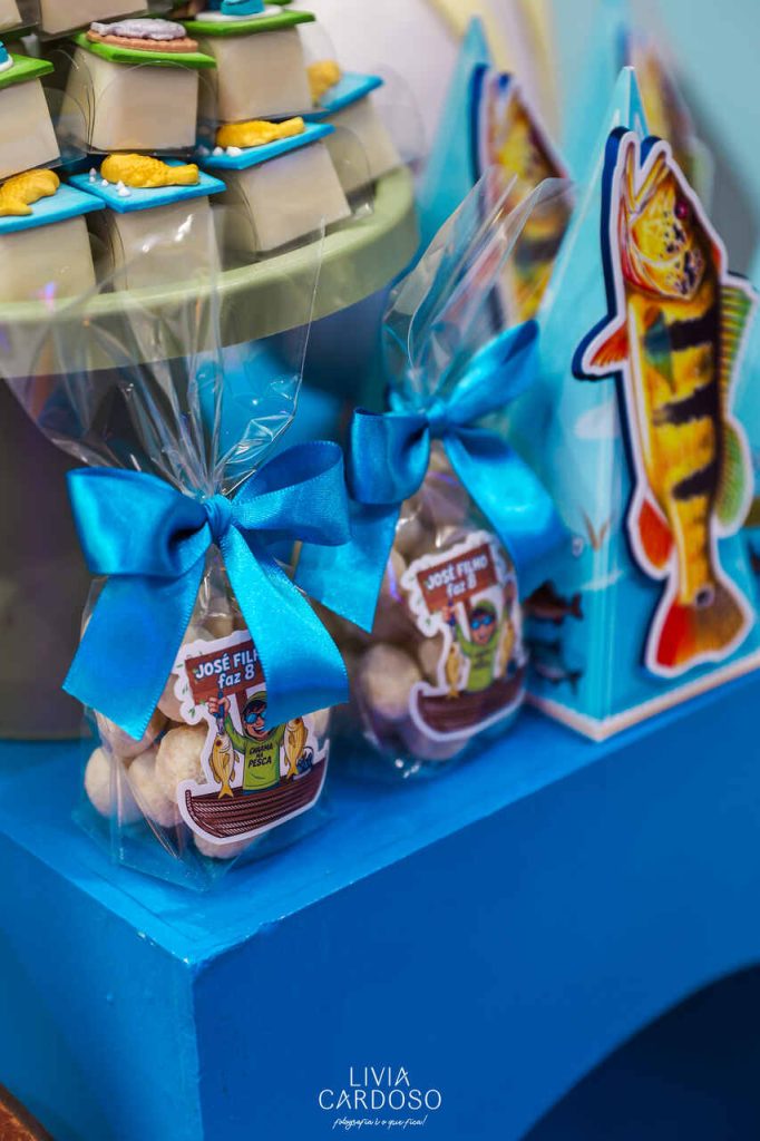Zé Neto Zé Neto e Natália Toscano comemoram os 8 anos do filho José Filho com festa intimista e temática de pescaria Zé Neto Zé Neto e Natália Toscano comemoram os 8 anos do filho José Filho com festa intimista e temática de pescaria