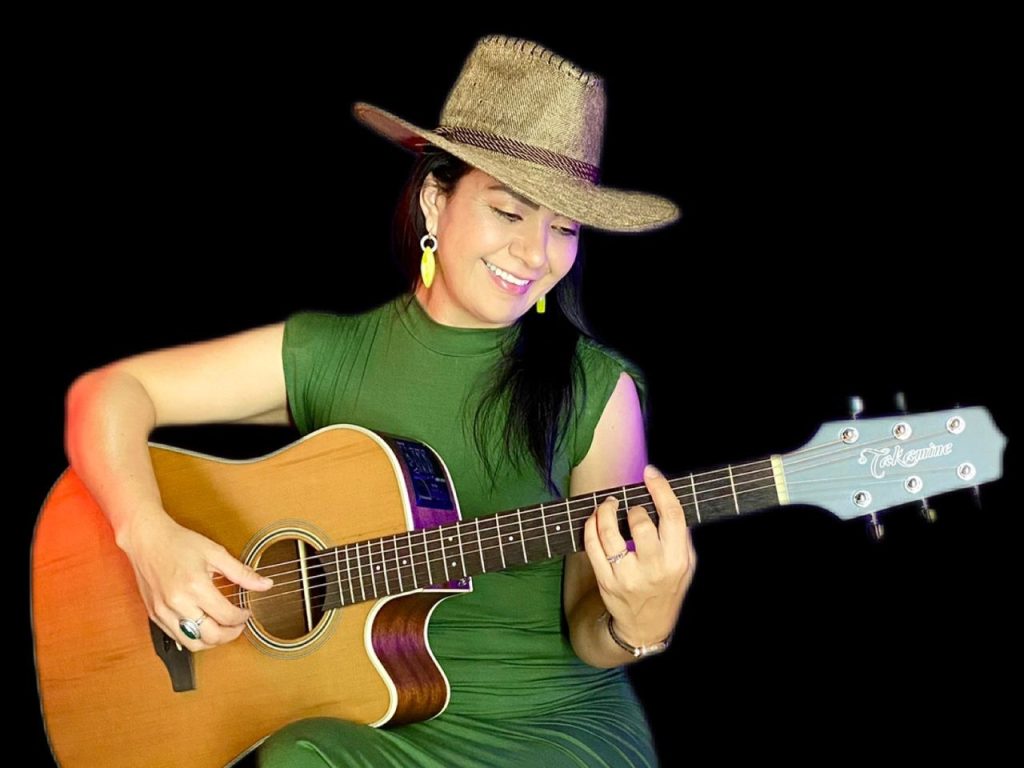 Mariângela Zan Mariângela Zan é anfitriã de grandes encontros musicais no "Aparecida Sertaneja" Mariângela Zan Mariângela Zan é anfitriã de grandes encontros musicais no "Aparecida Sertaneja"