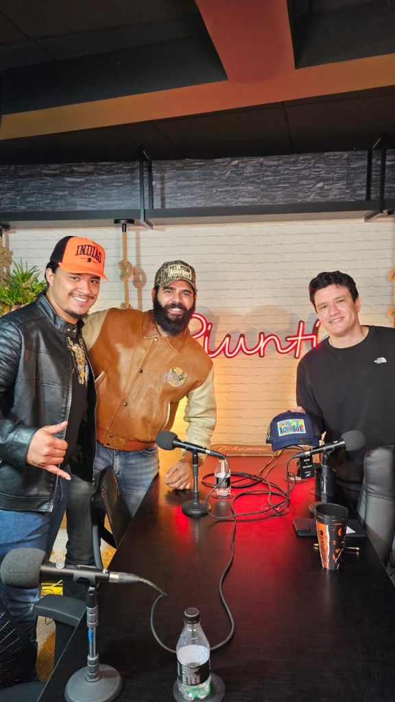 Us Agroboy Us Agroboy revela trajetória, single inédito e estreia em Barretos em conversa com André Piunti Us Agroboy Us Agroboy revela trajetória, single inédito e estreia em Barretos em conversa com André Piunti
