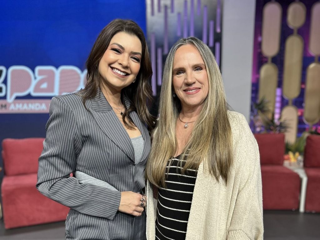 Amanda Françozo Amanda Françozo fala de transtornos alimentares em seu programa Amanda Françozo Amanda Françozo fala de transtornos alimentares em seu programa