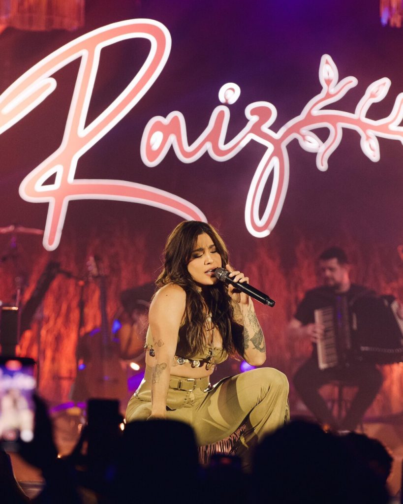 Lauana Prado Lauana Prado embala público de Ribeirão Preto na festa mais RAIZ do Brasil Lauana Prado Lauana Prado embala público de Ribeirão Preto na festa mais RAIZ do Brasil