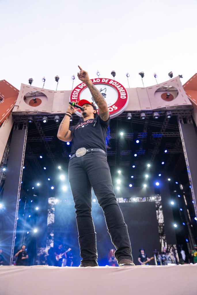 Us Agroboy Us Agroboy estreia na Festa do Peão de Barretos com shows no Palco Amanhecer e no Camping Us Agroboy Us Agroboy estreia na Festa do Peão de Barretos com shows no Palco Amanhecer e no Camping