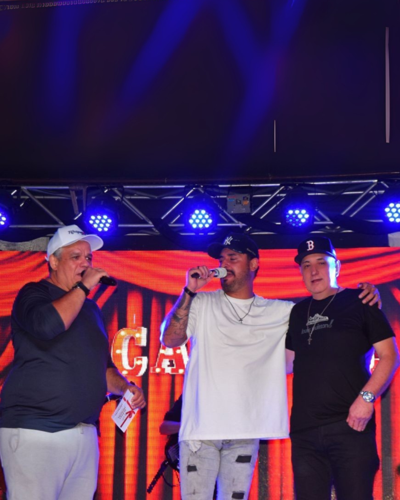 luis planeta Luis Planeta comemora aniversário em grande estilo na Balada Sertaneja do Gaivota Sertanejo luis planeta Luis Planeta comemora aniversário em grande estilo na Balada Sertaneja do Gaivota Sertanejo