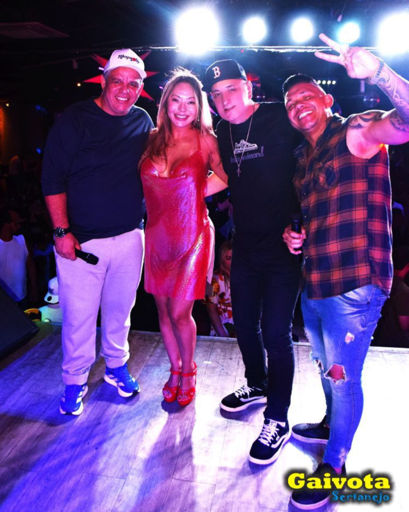 luis planeta Luis Planeta comemora aniversário em grande estilo na Balada Sertaneja do Gaivota Sertanejo luis planeta Luis Planeta comemora aniversário em grande estilo na Balada Sertaneja do Gaivota Sertanejo