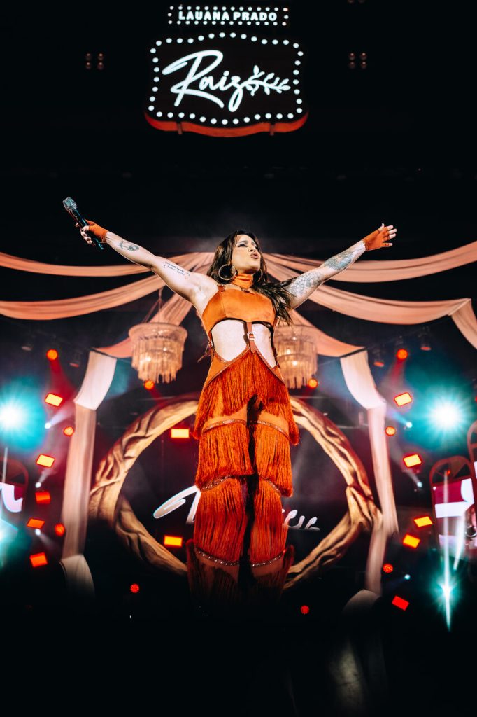 Lauana Prado Lauana Prado faz história em Maringá com mais de 5 horas de show na label Raiz