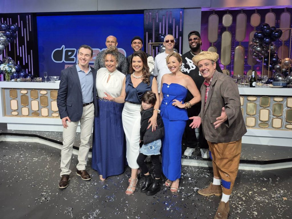 Amanda Françozo Famosos participam de competição gastronômica no programa de Amanda Françozo Amanda Françozo Famosos participam de competição gastronômica no programa de Amanda Françozo