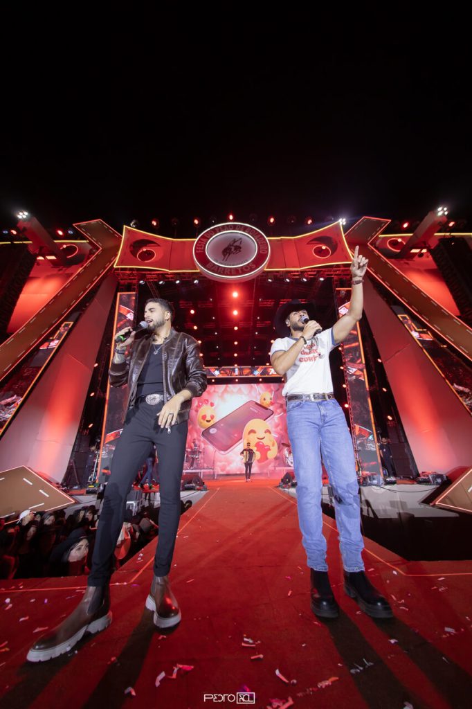 Danilo e Davi Danilo e Davi estreiam em grande estilo na 70ª edição da Festa do Peão de Barretos Danilo e Davi Danilo e Davi estreiam em grande estilo na 70ª edição da Festa do Peão de Barretos