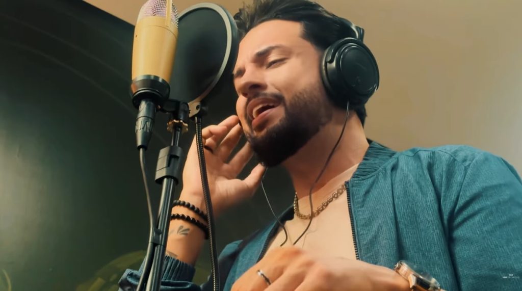 Vini Drumond Vini Drumond lança a música "Próximo erro" Vini Drumond Vini Drumond lança a música "Próximo erro"