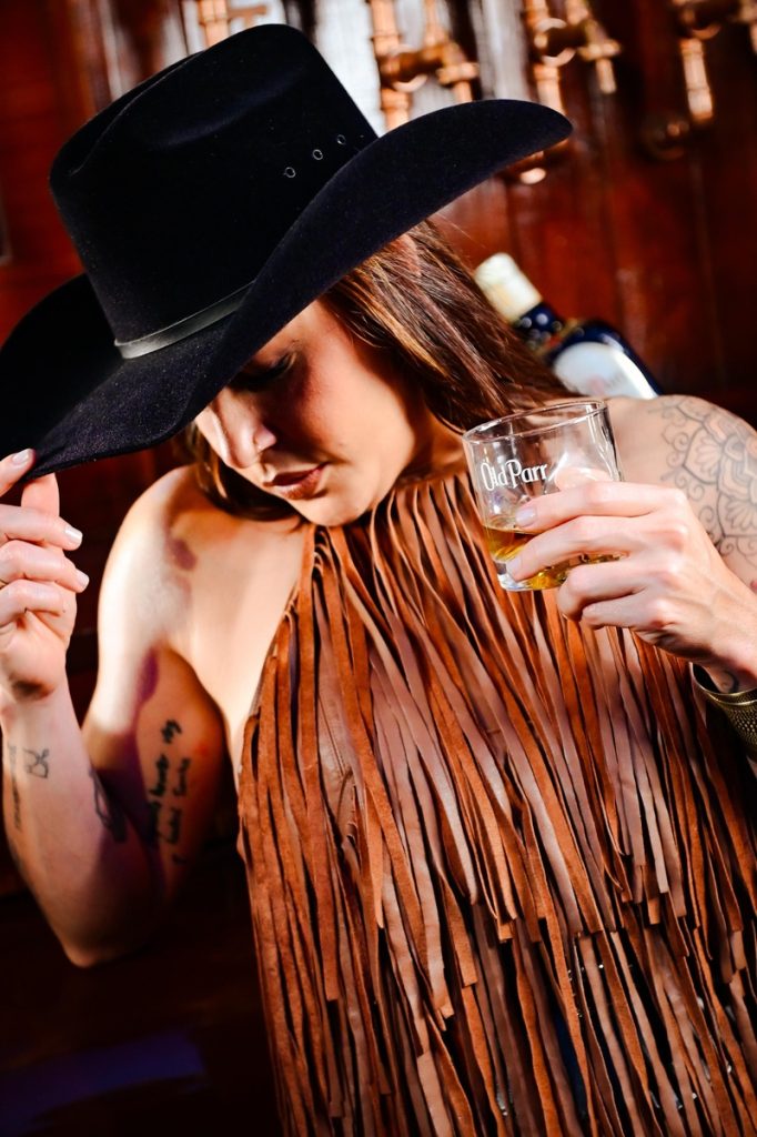 Old Parr Old Parr expande presença no universo sertanejo com Lauana Prado à frente de sua Comitiva Old Parr Old Parr expande presença no universo sertanejo com Lauana Prado à frente de sua Comitiva