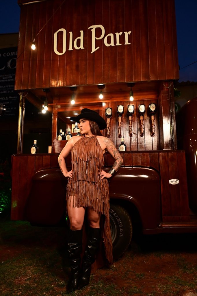 Old Parr Old Parr expande presença no universo sertanejo com Lauana Prado à frente de sua Comitiva Old Parr Old Parr expande presença no universo sertanejo com Lauana Prado à frente de sua Comitiva