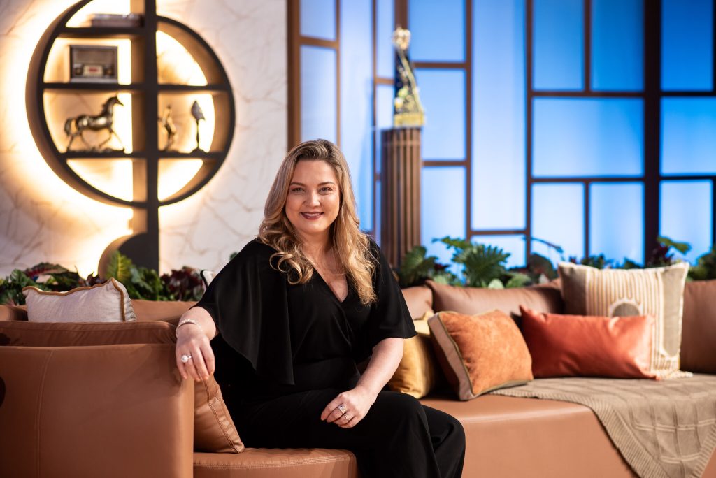 Mary Galvão e Mário Campanha cantam seus sucessos no Aparecida Sertaneja Mary Galvão e Mário Campanha cantam seus sucessos no Aparecida Sertaneja