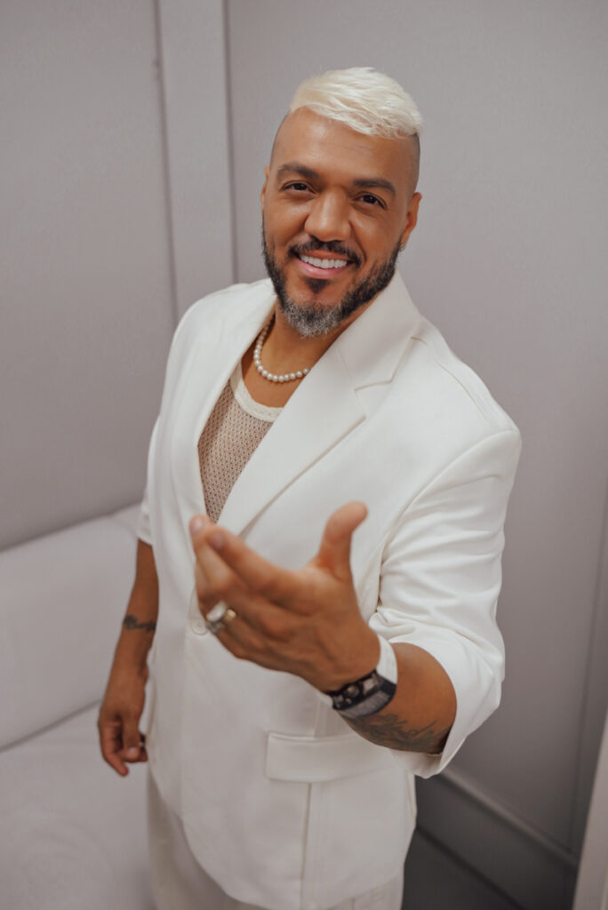 Festa do Peão de Barretos Festa do Peão de Barretos anuncia mais atrações para sexta-feira, 21 de agosto Festa do Peão de Barretos Festa do Peão de Barretos anuncia mais atrações para sexta-feira, 21 de agosto