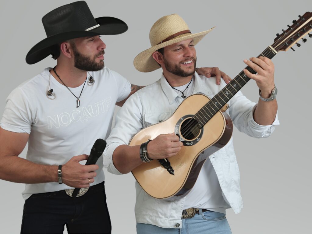 Tânia Mara Tânia Mara canta temas de novelas no Aparecida Sertaneja Tânia Mara Tânia Mara canta temas de novelas no Aparecida Sertaneja