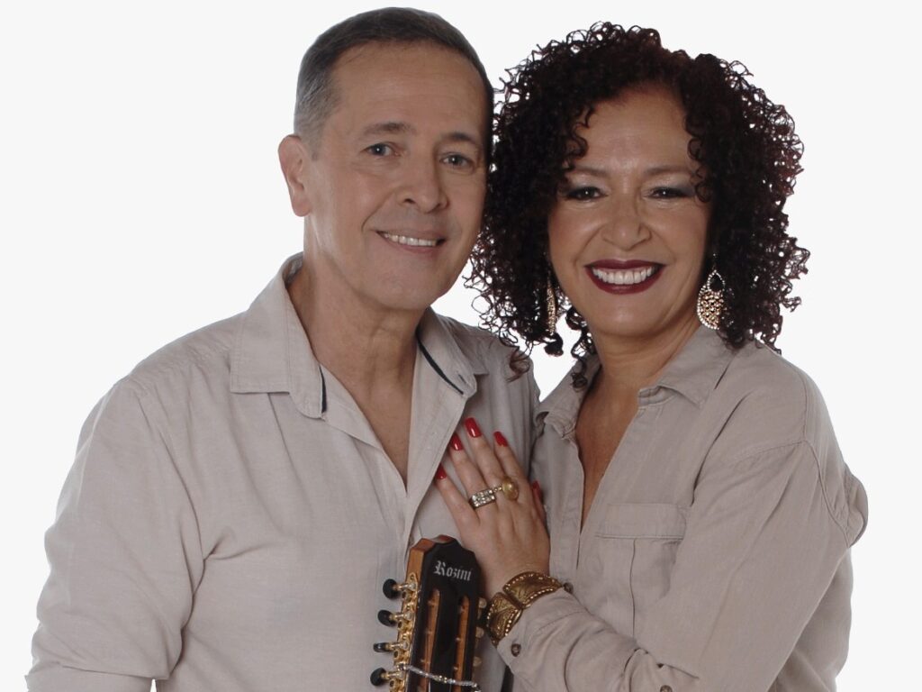 Luciano Bruno e Tony Angeli Luciano Bruno e Tony Angeli no Aparecida Sertaneja Luciano Bruno e Tony Angeli Luciano Bruno e Tony Angeli no Aparecida Sertaneja