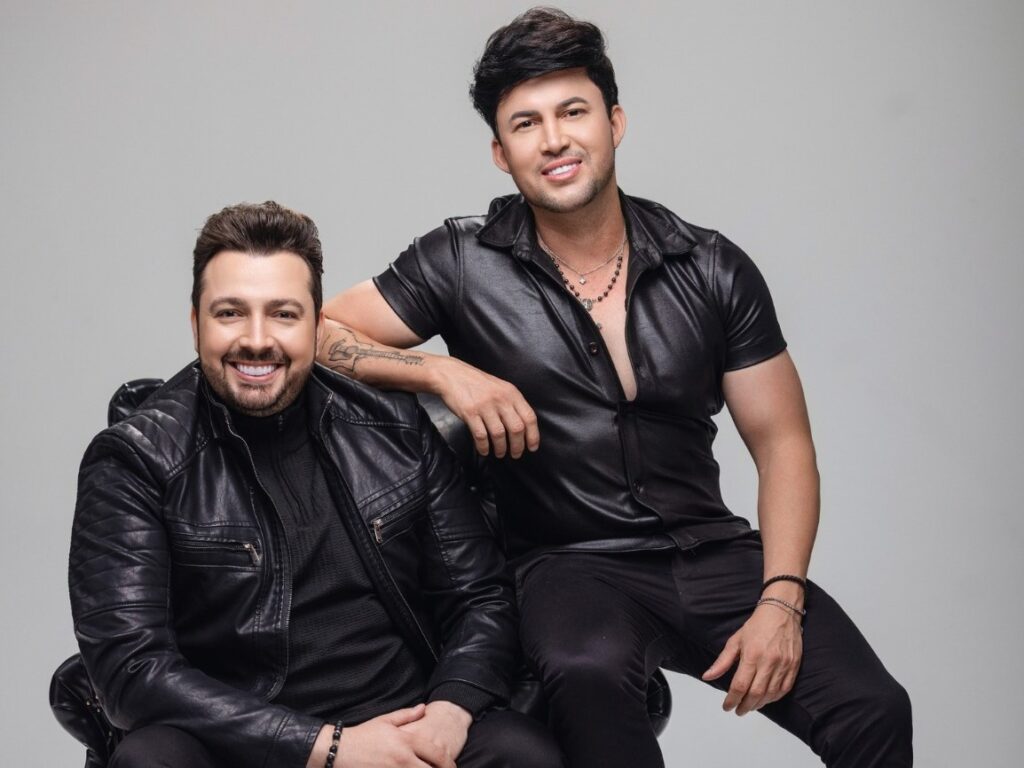 Luciano Bruno e Tony Angeli Luciano Bruno e Tony Angeli no Aparecida Sertaneja Luciano Bruno e Tony Angeli Luciano Bruno e Tony Angeli no Aparecida Sertaneja