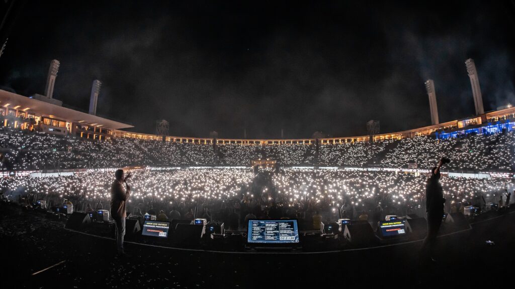 Henrique & Juliano Henrique & Juliano encerram maratona do "Manifesto Musical" com show emocionante e arena lotada em SP Henrique & Juliano Henrique & Juliano encerram maratona do "Manifesto Musical" com show emocionante e arena lotada em SP