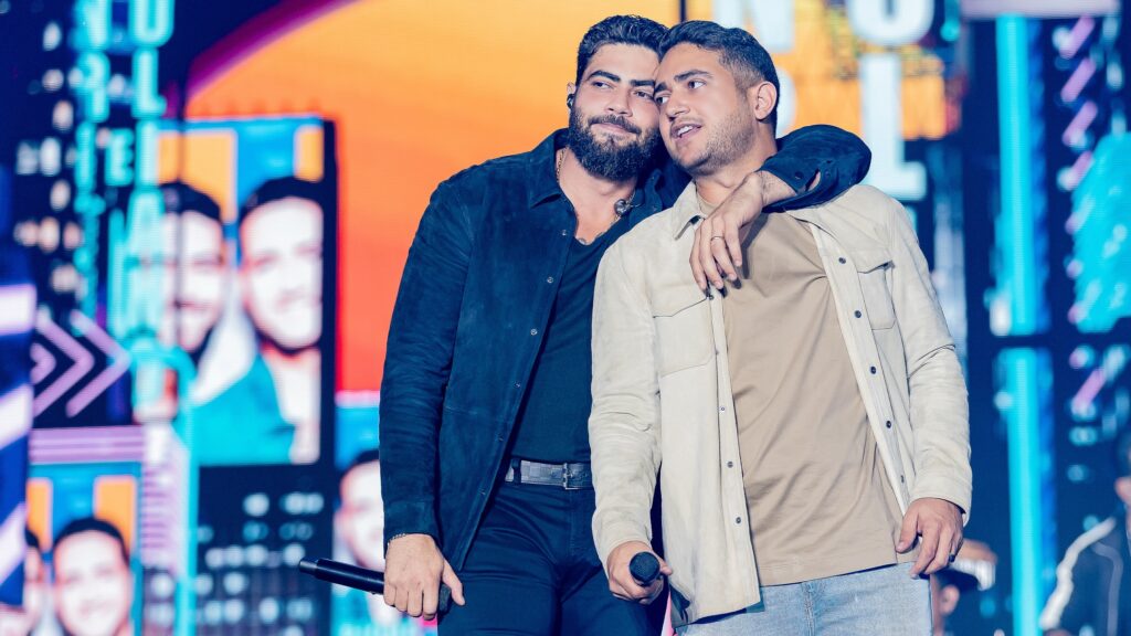 Henrique & Juliano Henrique & Juliano encerram maratona do "Manifesto Musical" com show emocionante e arena lotada em SP Henrique & Juliano Henrique & Juliano encerram maratona do "Manifesto Musical" com show emocionante e arena lotada em SP