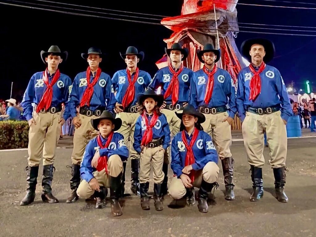 João Moreno e Mariano João Moreno e Mariano agitam o Terra da Padroeira João Moreno e Mariano João Moreno e Mariano agitam o Terra da Padroeira